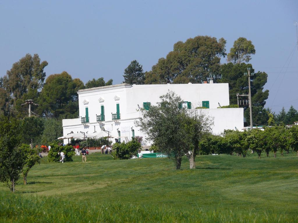 Maison d'hôtes Golf Club Métaponte Extérieur photo